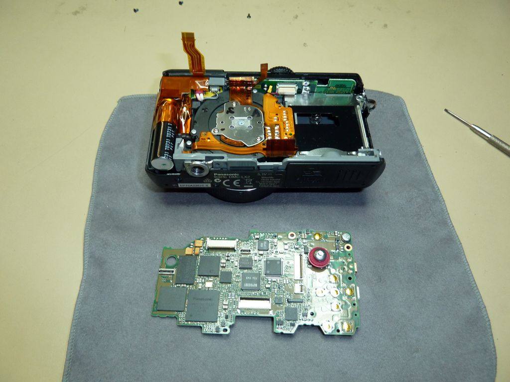 Lumix DMC-LX2